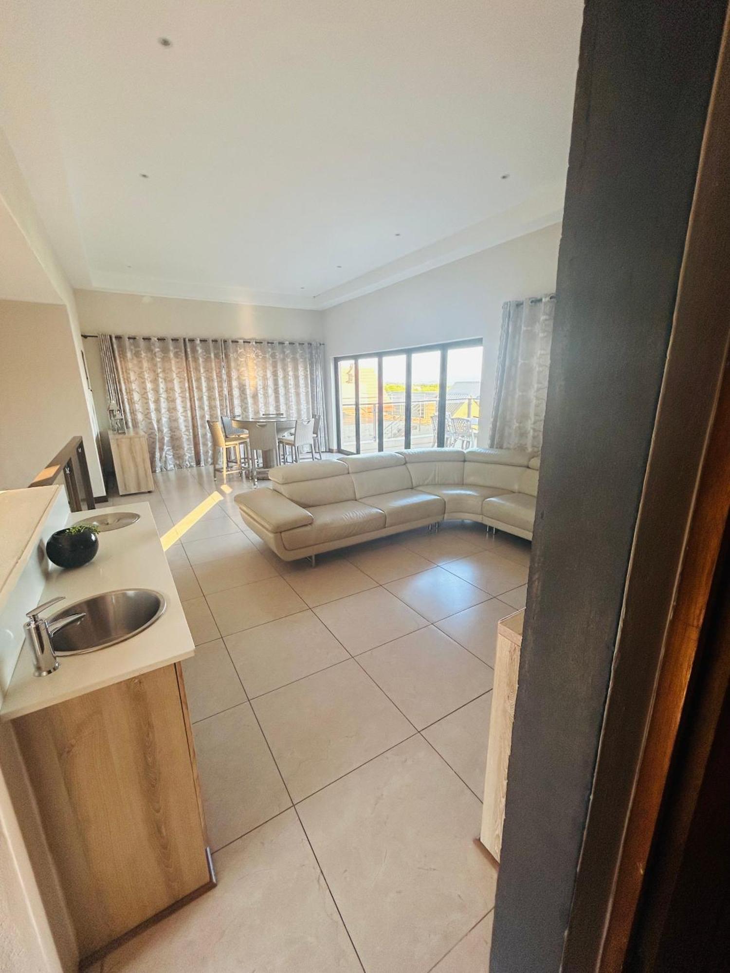 Bluewave Lifestyle Villa Хартбееспоорт Екстериор снимка
