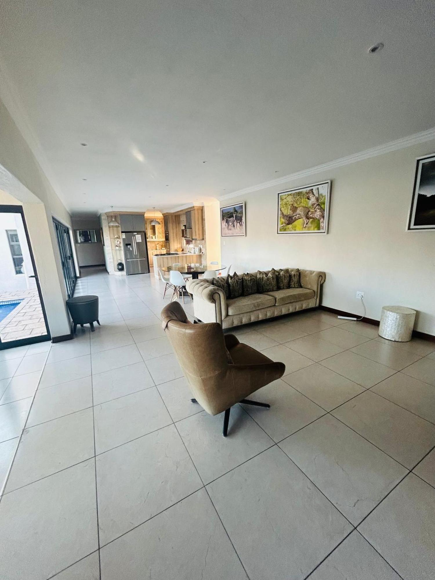 Bluewave Lifestyle Villa Хартбееспоорт Екстериор снимка