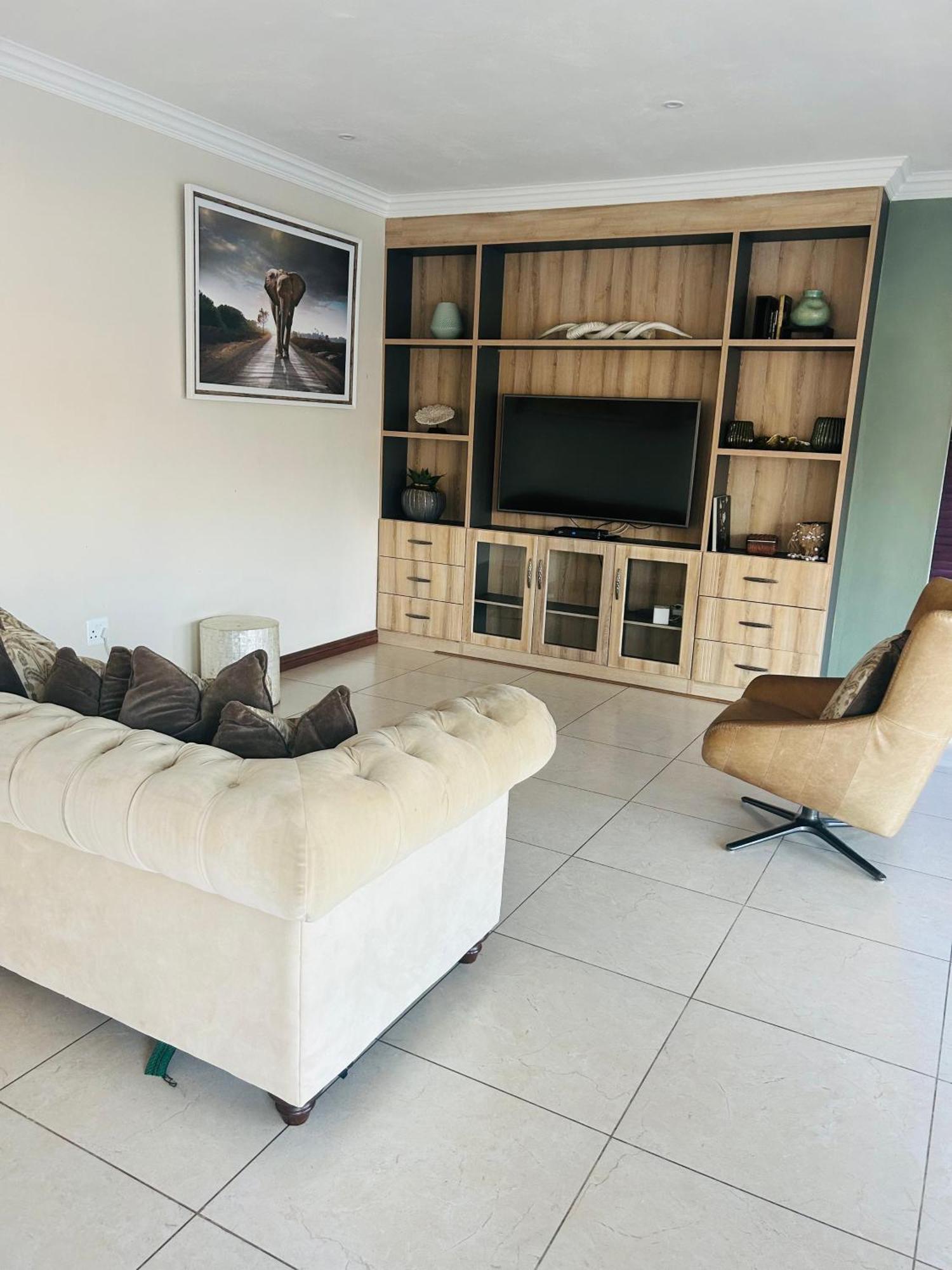 Bluewave Lifestyle Villa Хартбееспоорт Екстериор снимка